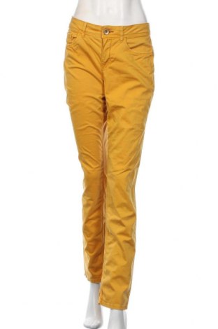 Дамски панталон Street One, Размер M, Цвят Жълт, 97% памук, 3% еластан, Цена 36,75 лв.