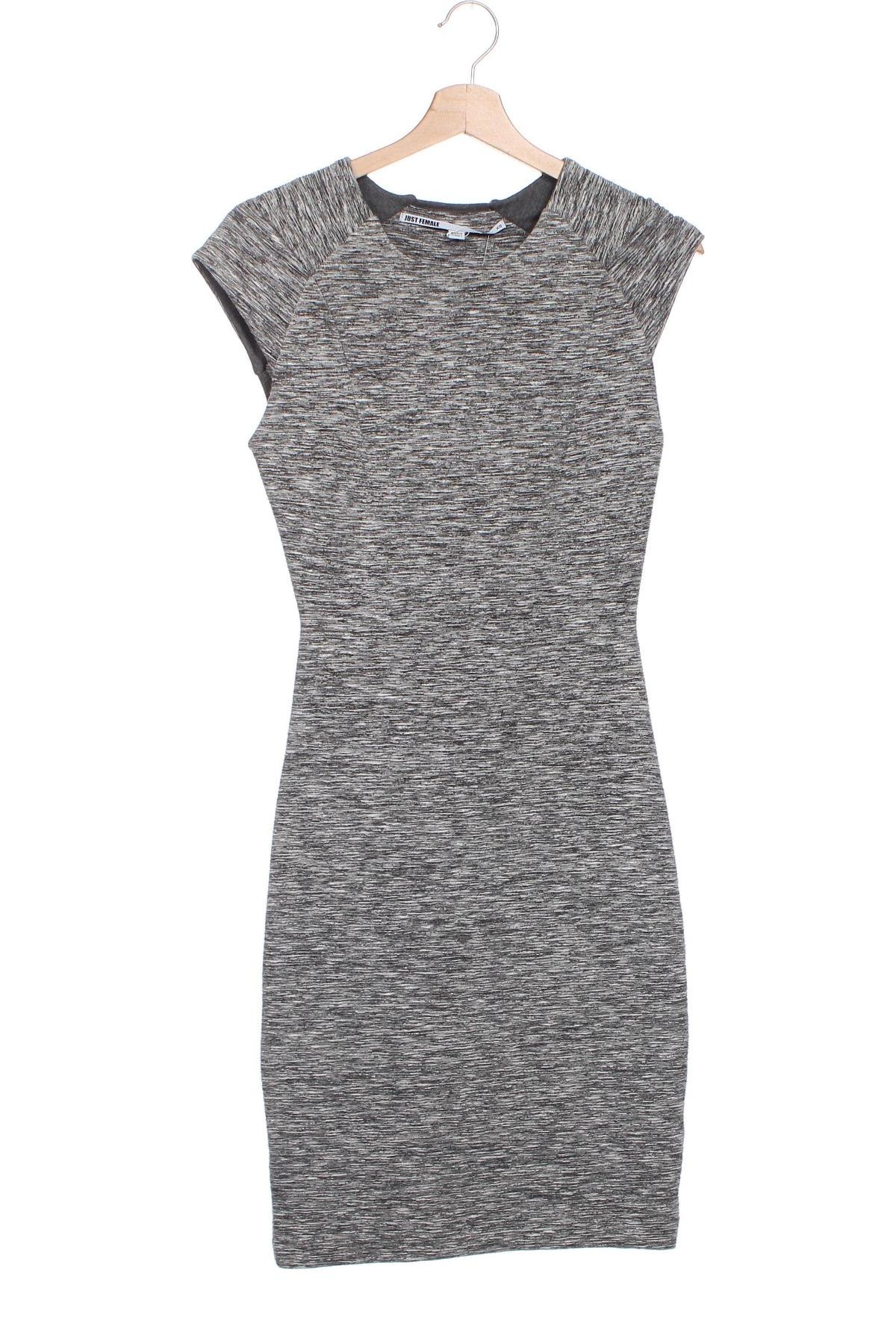 Φόρεμα Just Female, Μέγεθος XS, Χρώμα Γκρί, Τιμή 33,40 €