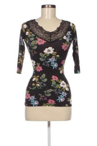Γυναικεία μπλούζα, Μέγεθος M, Χρώμα Πολύχρωμο, Τιμή 1,60 €
