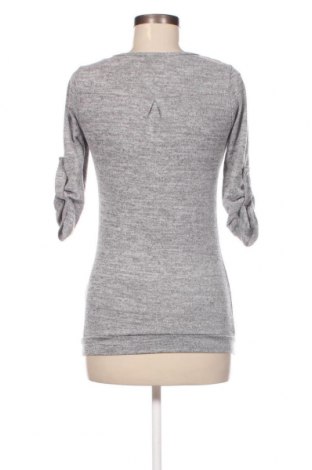 Damen Shirt One Love, Größe S, Farbe Grau, Preis € 2,14
