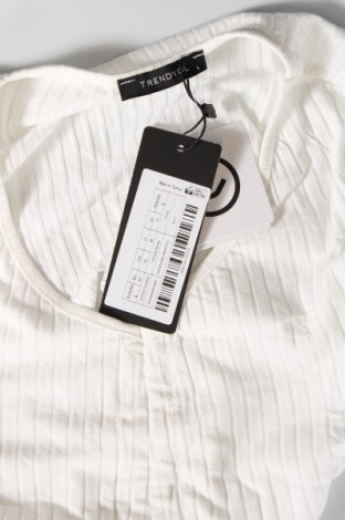 Дамска блуза Trendyol, Размер L, Цвят Бял, Цена 72,00 лв.