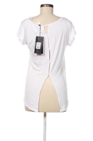 Γυναικεία μπλούζα Trueprodigy, Μέγεθος XS, Χρώμα Λευκό, Τιμή 77,32 €