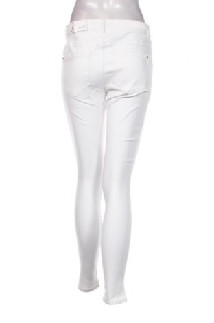 Damen Jeans ONLY, Größe L, Farbe Weiß, Preis 35,05 €