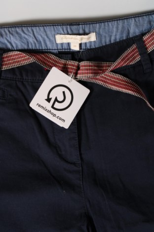Дамски къс панталон Christian Berg, Размер M, Цвят Син, Цена 27,20 лв.