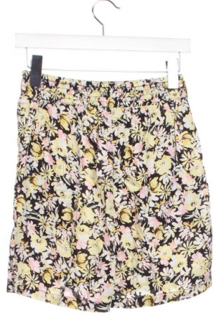 Дамски къс панталон Gina Tricot, Размер XS, Цвят Многоцветен, Цена 8,00 лв.