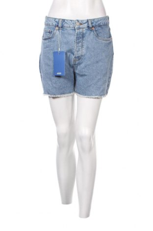 Γυναικείο κοντό παντελόνι JJXX, Μέγεθος M, Χρώμα Μπλέ, Τιμή 6,31 €
