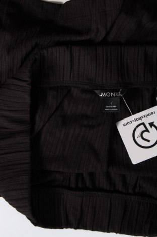 Дамски къс панталон Monki, Размер L, Цвят Черен, Цена 8,68 лв.