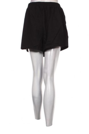 Γυναικείο κοντό παντελόνι SHEIN, Μέγεθος XXL, Χρώμα Μαύρο, Τιμή 15,98 €