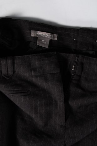 Дамски панталон Ann Taylor, Размер M, Цвят Черен, Цена 4,90 лв.