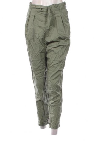 Дамски панталон Diverse, Размер S, Цвят Зелен, Цена 21,16 лв.