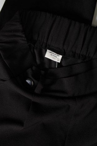 Дамски панталон Jacqueline De Yong, Размер S, Цвят Черен, Цена 46,00 лв.