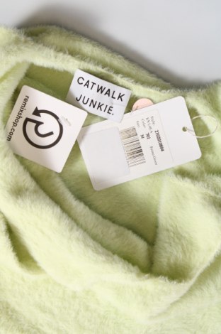 Γυναικείο αμάνικο μπλουζάκι Catwalk Junkie, Μέγεθος M, Χρώμα Πράσινο, Τιμή 3,89 €