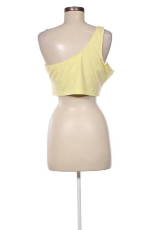 Γυναικείο αμάνικο μπλουζάκι Glamorous, Μέγεθος XL, Χρώμα Κίτρινο, Τιμή 4,49 €