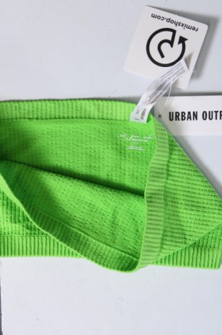 Tricou de damă Out From Under, Mărime S, Culoare Verde, Preț 17,96 Lei