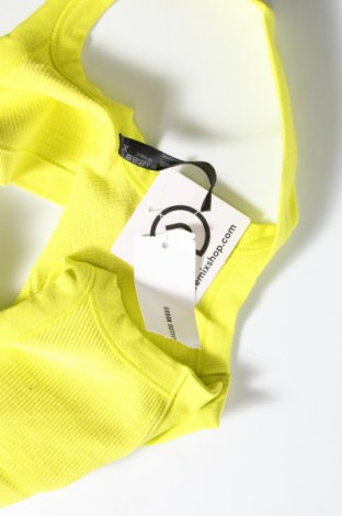 Γυναικείο αμάνικο μπλουζάκι Urban Outfitters, Μέγεθος M, Χρώμα Κίτρινο, Τιμή 3,44 €