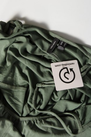 Γυναικείο αμάνικο μπλουζάκι Vero Moda, Μέγεθος S, Χρώμα Πράσινο, Τιμή 3,20 €