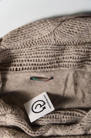 Дамски пуловер Made In Italy, Размер M, Цвят Бежов, Цена 4,64 лв.