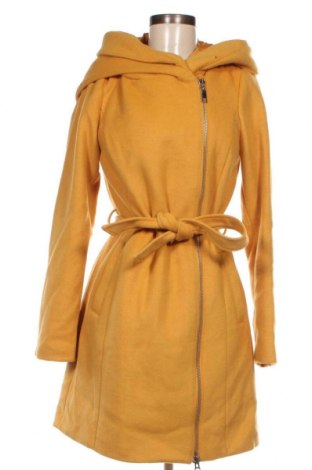 Дамско палто S.Oliver, Размер M, Цвят Жълт, Цена 167,40 лв.