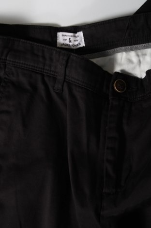 Pantaloni de bărbați Jack & Jones, Mărime M, Culoare Negru, Preț 18,99 Lei