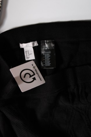 Пола H&M, Размер M, Цвят Черен, Цена 18,85 лв.