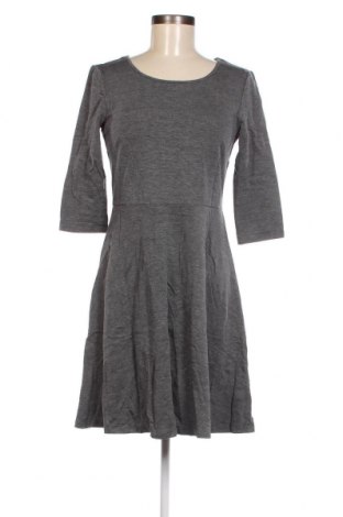 Kleid Esmara, Größe S, Farbe Grau, Preis 1,82 €