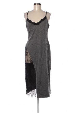 Kleid SHEIN, Größe XL, Farbe Grau, Preis 7,82 €