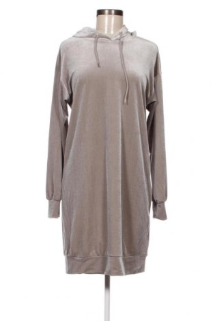 Kleid Vero Moda, Größe XS, Farbe Grau, Preis 9,74 €
