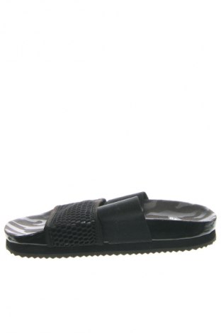 Papuci Adidas By Stella McCartney, Mărime 37, Culoare Negru, Preț 171,99 Lei