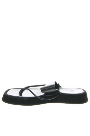 Papuci Limited Edition, Mărime 36, Culoare Negru, Preț 59,99 Lei