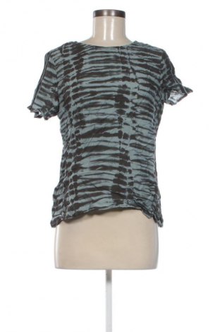 Damen Shirt, Farbe Mehrfarbig, Preis 6,99 €