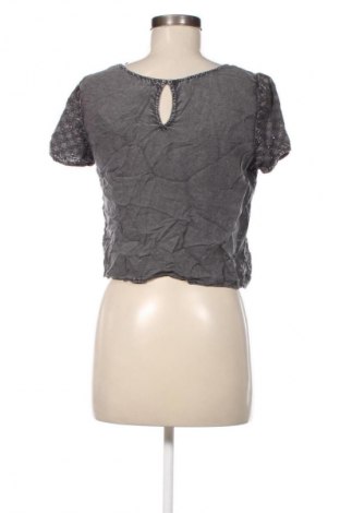 Damen Shirt American Eagle, Größe S, Farbe Grau, Preis 14,99 €