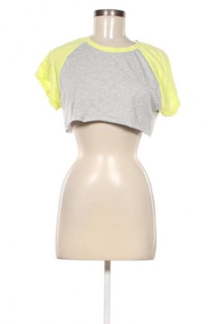 Damen Shirt Bershka, Größe M, Farbe Mehrfarbig, Preis 6,49 €