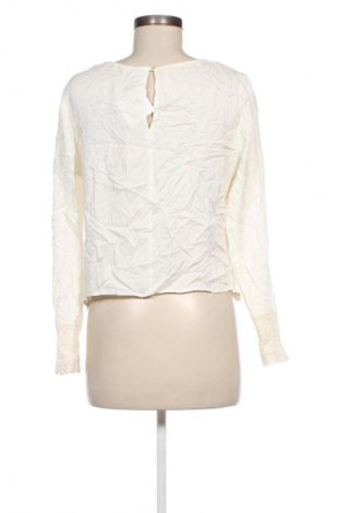 Damen Shirt Bershka, Größe L, Farbe Ecru, Preis € 13,49