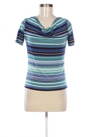 Damen Shirt Daphne, Größe M, Farbe Blau, Preis € 21,99