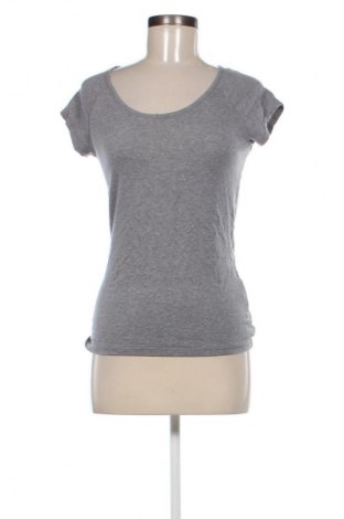 Damen Shirt Decathlon, Größe M, Farbe Grau, Preis € 5,99