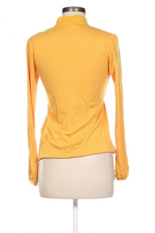 Damen Shirt Hallhuber, Größe S, Farbe Gelb, Preis 33,79 €