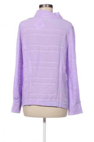 Damen Shirt In Wear, Größe M, Farbe Lila, Preis 33,79 €