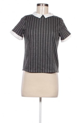 Damen Shirt Jennyfer, Größe M, Farbe Grau, Preis € 8,99