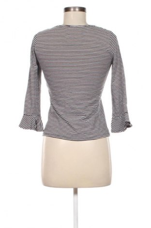 Damen Shirt Jennyfer, Größe M, Farbe Mehrfarbig, Preis 4,49 €