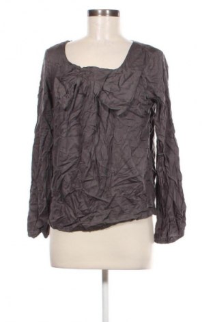 Damen Shirt Miss Miss, Größe M, Farbe Grau, Preis € 3,99