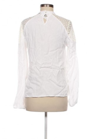 Damen Shirt ONLY, Größe XS, Farbe Weiß, Preis 13,99 €