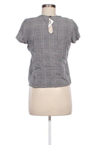 Damen Shirt ONLY, Größe XS, Farbe Mehrfarbig, Preis 8,99 €