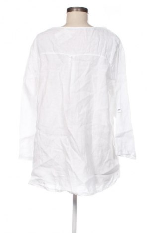 Damen Shirt Paprika, Größe S, Farbe Weiß, Preis 23,99 €