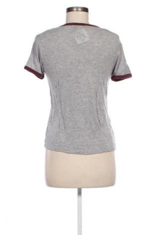 Damen Shirt Pull&Bear, Größe S, Farbe Grau, Preis € 4,49