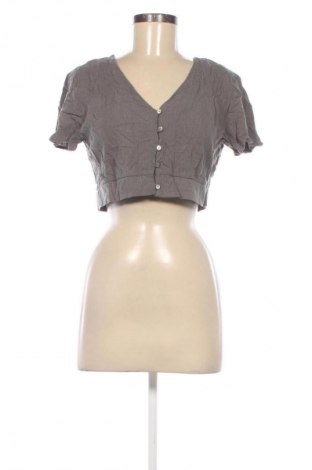 Damen Shirt Pull&Bear, Größe L, Farbe Grau, Preis 6,99 €