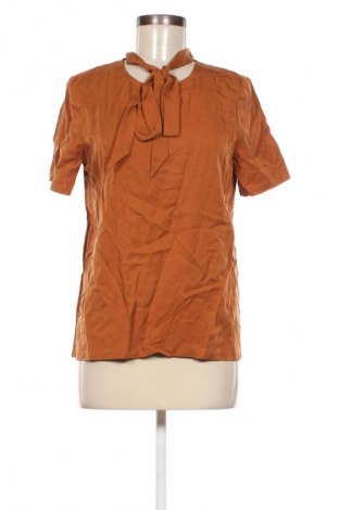 Damen Shirt Selected Femme, Größe S, Farbe Gelb, Preis 11,99 €