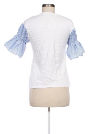 Damen Shirt Stradivarius, Größe S, Farbe Weiß, Preis 8,99 €