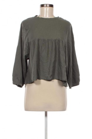 Damen Shirt Zara Trafaluc, Größe M, Farbe Grau, Preis € 2,99