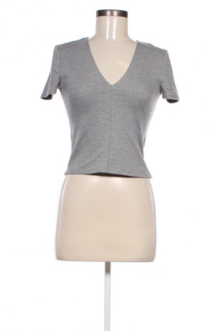 Damen Shirt Zara Trafaluc, Größe S, Farbe Grau, Preis 9,49 €