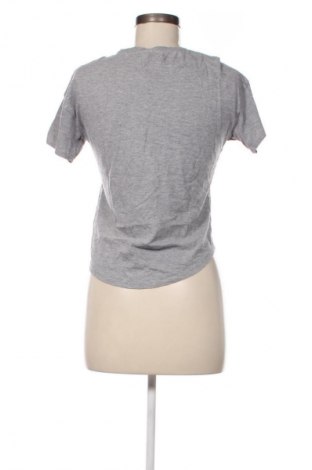 Damen T-Shirt Bershka, Größe XS, Farbe Grau, Preis 2,99 €